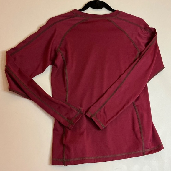 Marmot base layer women’s burgundy long sleeve s/p - Picture 3 of 3